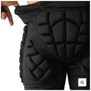 Rippl Impact Gear Black Padded Men Snowboard Shorts, XL